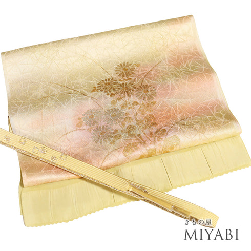 帯締め・帯揚げセット リサイクル お洒落 平組紐 ちりめん ゴールド 正絹 新品・未使用品 草花柄