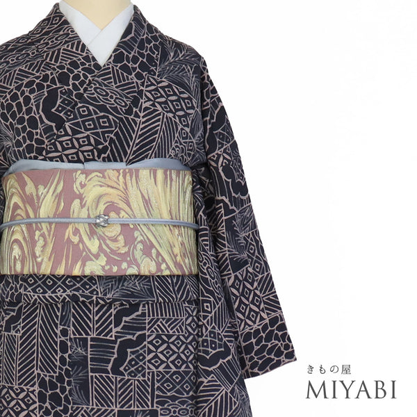 小紋 リサイクル 身丈160.6cm 裄65.2cm 袷 裂取り柄 ネイビー Lサイズ お洒落 カジュアル 正絹 広衿 Aランク