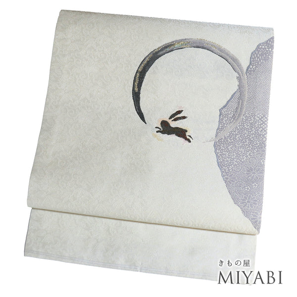 名古屋帯 リサイクル 帯丈379cm ポイント柄 うさぎ柄 地紋 織り出し柄 グレー Mサイズ 正絹 Sランク お洒落 落款