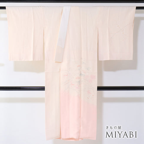 長襦袢 リサイクル 長襦袢 身丈118cm 裄65.3cm 袷 椿や梅柄 絵羽柄 ピンク Mサイズ フォーマル セミフォーマル 正絹 Sランク