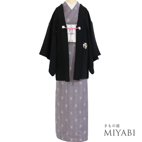 黒羽織 リサイクル 身丈77.5cm 裄64.4cm 袷 和本や花丸柄 刺繍 黒絵羽 ブラック Sサイズ フォーマル 正絹 Sランク