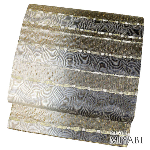 袋帯 リサイクル 帯丈448cm 六通 横段柄 本泥染袋帯 グレー Mサイズ 正絹 新品・未使用品 セミフォーマル お洒落