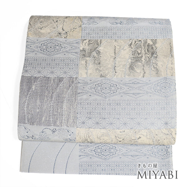 袋帯 リサイクル 帯丈448cm 六通 ポイント柄 変わり織り グレー Mサイズ 正絹 新品・未使用品 お洒落