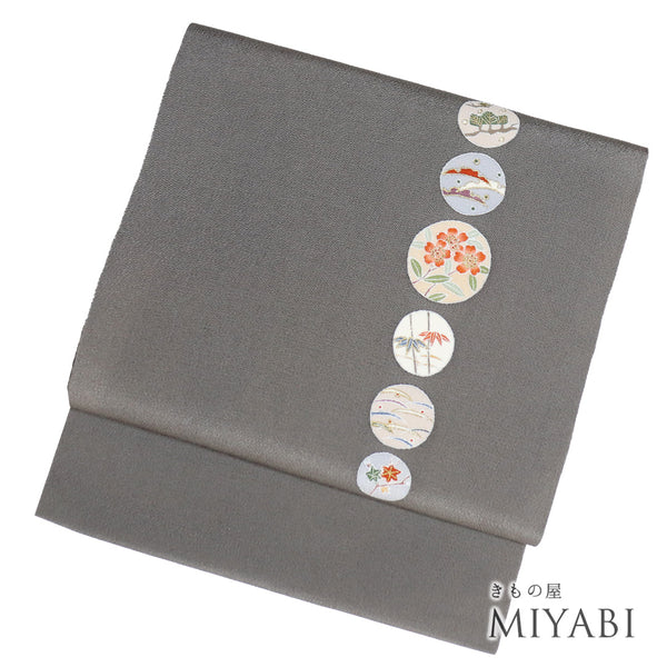 名古屋帯 リサイクル 帯丈369cm ポイント柄 梅柄 露芝柄 楓柄 ちりめん グレー Mサイズ 正絹 Sランク お洒落