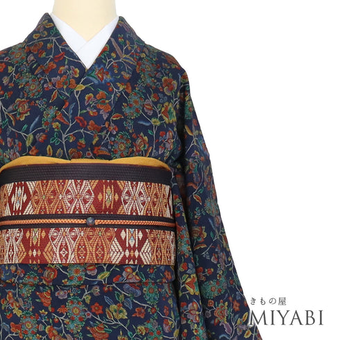 小紋 リサイクル 身丈159cm 裄64cm 袷 唐草柄 ネイビー Mサイズ お洒落 カジュアル 正絹 広衿 Sランク