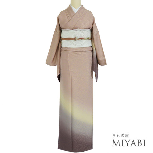 訪問着 リサイクル 身丈166.8cm 裄67.2cm 袷 花唐草模様 ぼかし柄 ピンク LLサイズ お洒落 しつけ糸 正絹 広衿 新品・未使用品