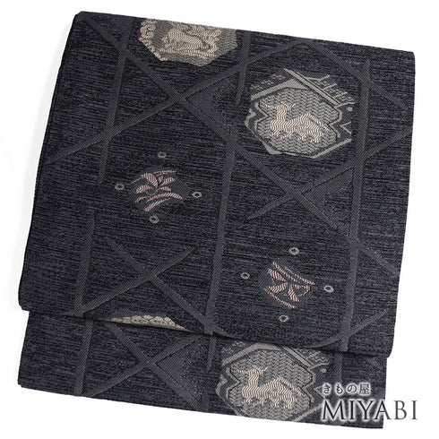 京袋帯 リサイクル 帯丈364cm 六通 兎や鹿柄 地紋 ブラック Mサイズ 正絹 Sランク お洒落 カジュアル