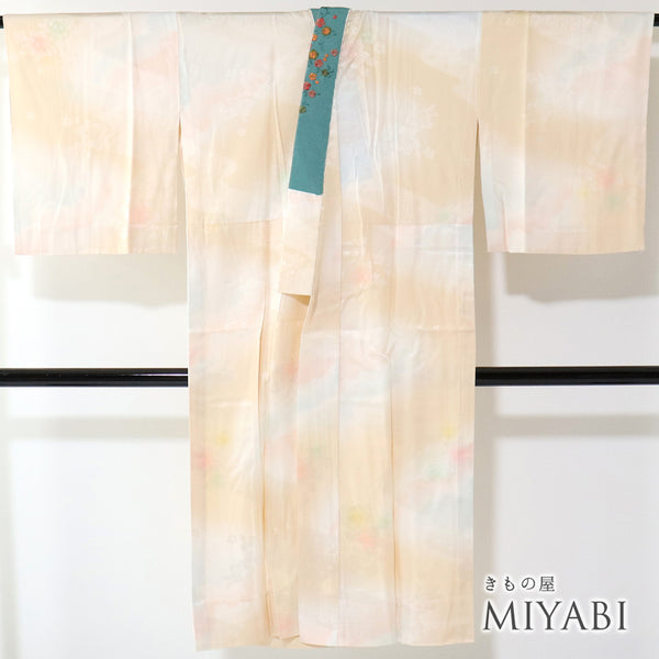 長襦袢 リサイクル 長襦袢 身丈127.5cm 裄68.8cm 袷 牡丹柄 地紋 刺繍半衿 後身頃居敷当て付き ぼかし オレンジ LLサイズ 正絹 袖無双 Sランク