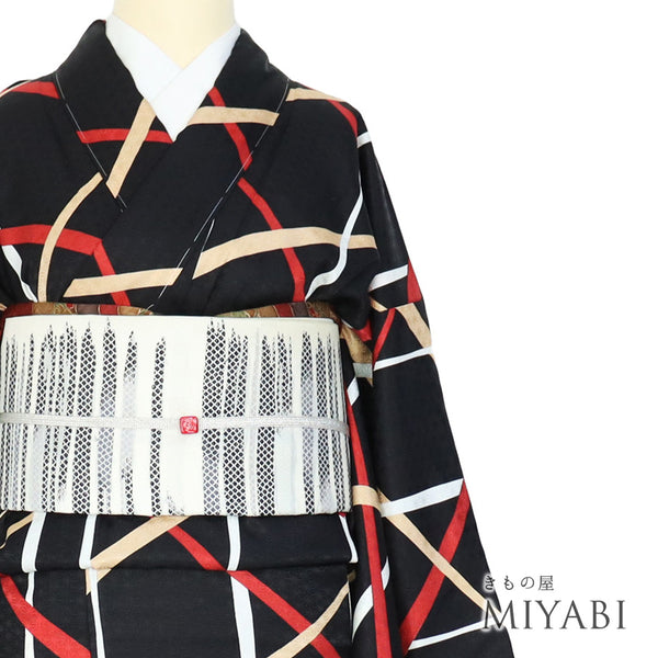 小紋 リサイクル 身丈168cm 裄66.4cm 袷 麻の葉地紋にデザイン籠目模様 ブラック LLサイズ お洒落 正絹 広衿 未使用品