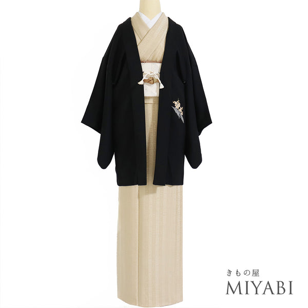 黒羽織 リサイクル 身丈81cm 裄65.2cm 袷 黒絵羽 帆船柄 相良刺繍 汕頭刺繍 ブラック Mサイズ フォーマル 一つ紋 正絹 Sランク