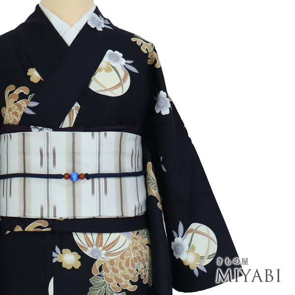 小紋 リサイクル 身丈159.8cm 裄66cm 袷 手毬に菊模様 既製品 ネイビー Mサイズ お洒落 カジュアル ポリエステル 洗える着物 広衿 Aランク