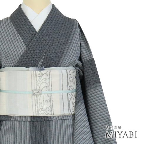 紬 リサイクル 身丈151.7cm 裄63.8cm 単衣 塩沢 後身頃居敷当て付き グレー Sサイズ お洒落 カジュアル 証紙 正絹 広衿 Aランク