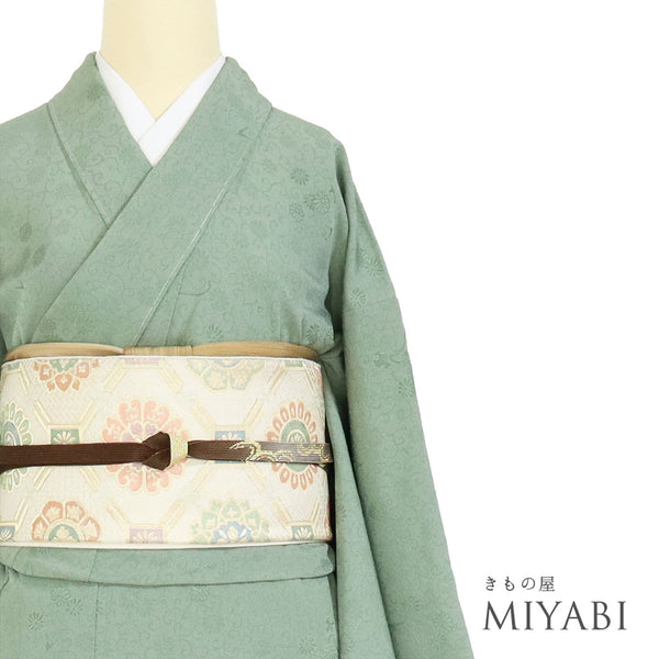 色無地 リサイクル 身丈155cm 裄64.2cm 袷 花唐草柄 グリーン Sサイズ お洒落 しつけ糸 正絹 広衿 地紋あり Sランク