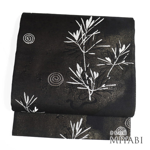 袋帯 リサイクル 帯丈436cm 六通 渦巻きや植物柄 ブラック Mサイズ 正絹 Sランク お洒落 カジュアル