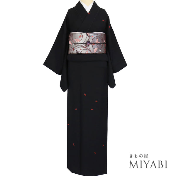 訪問着 リサイクル 身丈155.8cm 裄62.4cm 袷 花びら柄 ブラック Mサイズ お洒落 正絹 広衿 Sランク