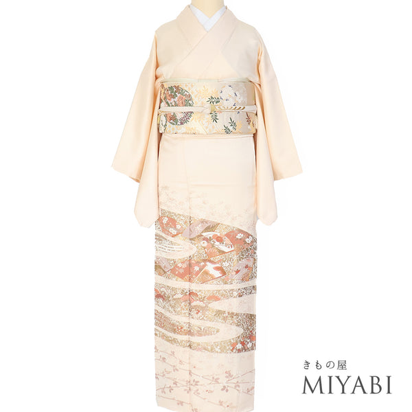 色留袖 リサイクル 身丈151cm 裄63.2cm 袷 扇面流し 金駒刺繍 箔加工 比翼無し ベージュ Sサイズ フォーマル セミフォーマル 一つ紋 正絹 広衿 Aランク