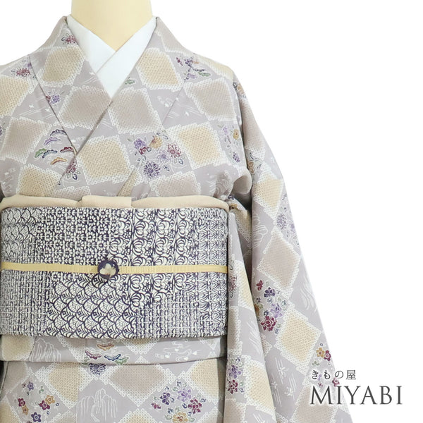 小紋 リサイクル 身丈153.2cm 裄64cm 袷 デザイン菱に花鳥木や蝶柄 多色 Sサイズ お洒落 カジュアル 正絹 広衿 Sランク