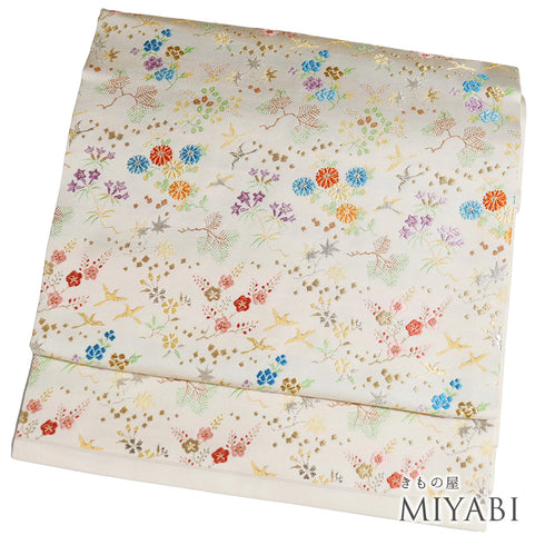 名古屋帯 リサイクル 帯丈31.5cm ポイント柄 花鳥柄 菊・若松 九寸 ホワイト SSサイズ 混合 Sランク お洒落 カジュアル