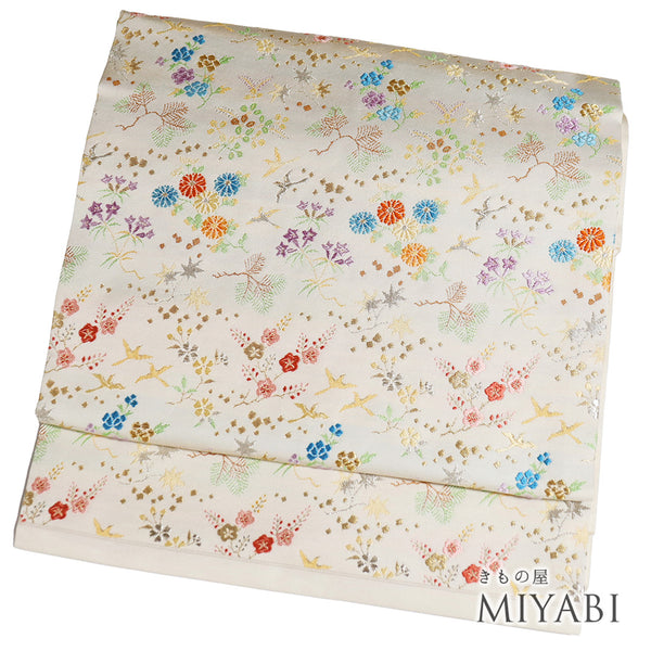 名古屋帯 リサイクル 帯丈31.5cm ポイント柄 花鳥柄 菊・若松 九寸 ホワイト SSサイズ 混合 Sランク お洒落 カジュアル