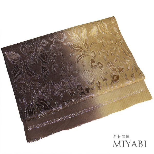 帯揚げ リサイクル お洒落 綸子 正絹 ブラウン ぼかし 地紋 植物柄 新品・未使用品 AG-1219