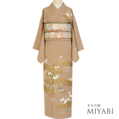 訪問着 リサイクル 身丈155.5cm 裄62.8cm 袷 花各種柄 刺繍 箔 ブラウン Mサイズ セミフォーマル お洒落 正絹 広衿 Sランク