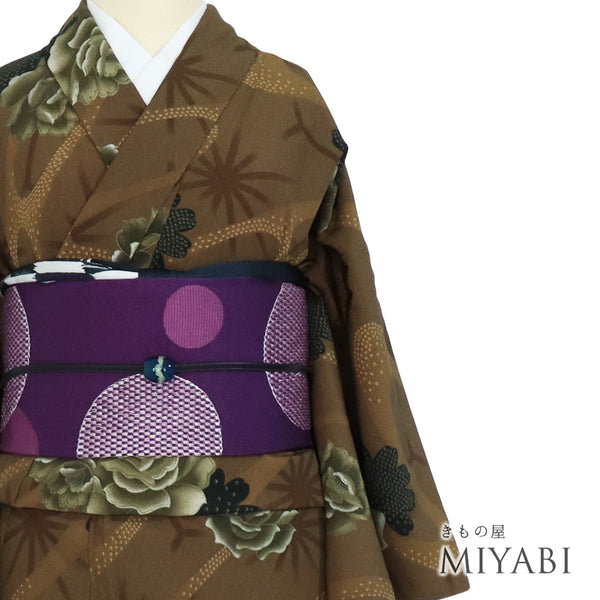 小紋 リサイクル 身丈163.5cm 裄65.6cm 袷 麻の葉に花模様 ブラウン Lサイズ お洒落 カジュアル ポリエステル 洗える着物 広衿 Sランク