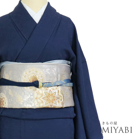 色無地 リサイクル 身丈165cm 裄64.4cm 袷 ネイビー Lサイズ セミフォーマル 一つ紋 しつけ糸 正絹 広衿 地紋あり Sランク