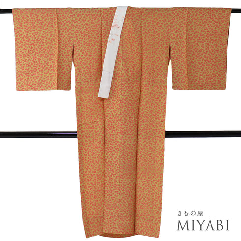 長襦袢 リサイクル 長襦袢 身丈132.7cm 裄66cm 袷 小花柄 地紋 刺繍衿 オレンジ Mサイズ 正絹 Sランク