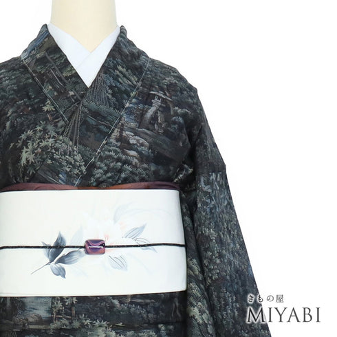 大島紬 リサイクル 身丈163.5cm 裄67cm 袷 兼六園にことじ灯篭柄 恵積五郎 ゆったりサイズ ネイビー Lサイズ お洒落 カジュアル 証紙 しつけ糸 正絹 広衿 Sランク