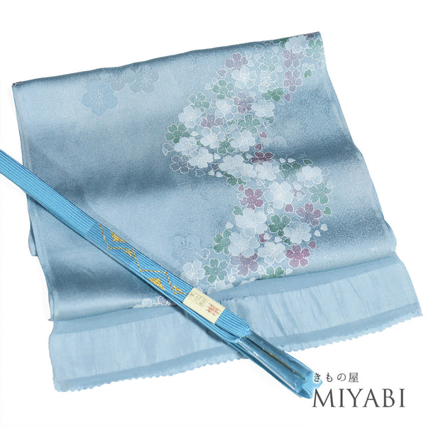帯締め・帯揚げセット リサイクル お洒落 平組紐 綸子 ブルー 正絹 新品・未使用品 花柄の地紋