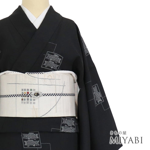 小紋 リサイクル 身丈164.3cm 裄66.5cm 袷 鯉のぼり柄 ブラック Lサイズ お洒落 カジュアル ポリエステル 洗える着物 広衿 Sランク