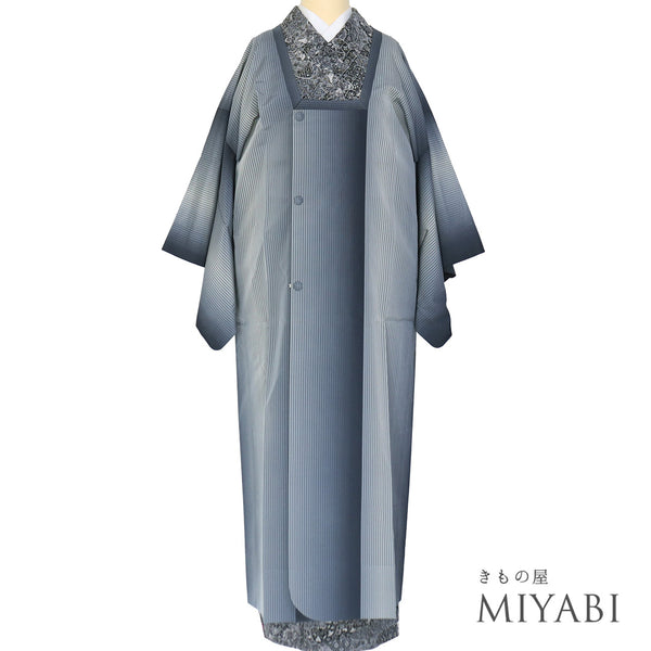 道行コート リサイクル 身丈130.7cm 裄64.4cm 単衣 薄物 縞にぼかし柄 ブルー Sサイズ お洒落 正絹 Aランク