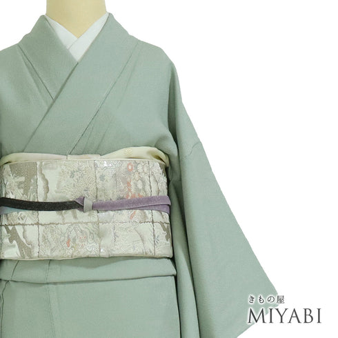 色無地 リサイクル 身丈162.5cm 裄62cm 袷 グリーン Lサイズ セミフォーマル フォーマル 一つ紋 しつけ糸 正絹 広衿 地紋あり Sランク