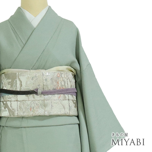 色無地 リサイクル 身丈162.5cm 裄62cm 袷 グリーン Lサイズ セミフォーマル フォーマル 一つ紋 しつけ糸 正絹 広衿 地紋あり Sランク