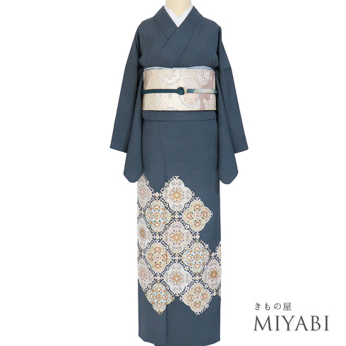 色留袖 リサイクル 身丈163cm 裄66.6cm 袷 華文に唐花柄 箔 金駒刺繍 ネイビー Lサイズ セミフォーマル 落款 一つ紋 正絹 広衿 Sランク