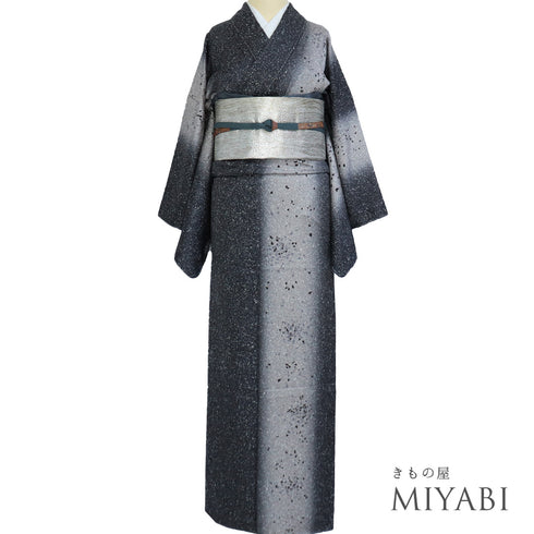 訪問着 リサイクル 身丈159.3cm 裄67.8cm 袷 たたき染め 石田凱宣 ぼかし ネイビー Mサイズ お洒落 落款 しつけ糸 正絹 広衿 Sランク