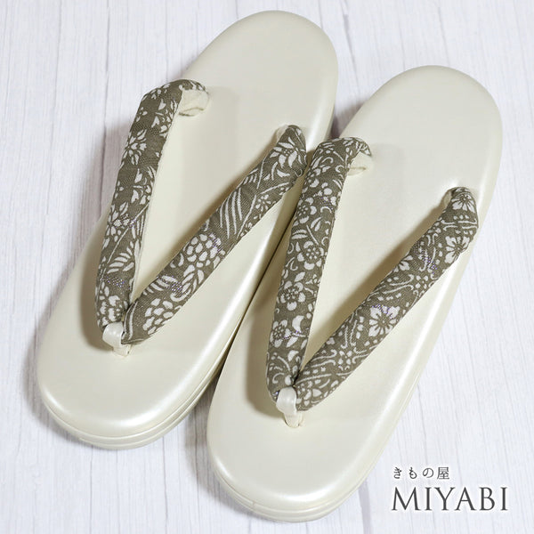 草履 新品 お洒落 ホワイト 新品・未使用品 松煙染