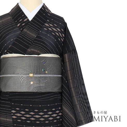 小紋 リサイクル 夏着物 身丈162.5cm 裄66.8cm 夏物 デザイン菱柄 ブラック Lサイズ カジュアル しつけ糸 不明 広衿 Sランク