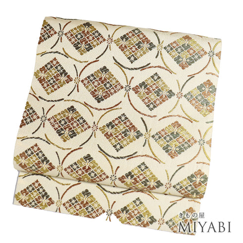 袋帯 リサイクル 帯丈440cm 六通 花菱柄 ベージュ Mサイズ 正絹 新品・未使用品 フォーマル お洒落