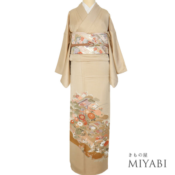 色留袖 リサイクル 身丈164cm 裄66.4cm 袷 鴛鴦に菊や松柄 比翼無し ベージュ Lサイズ 一つ紋 正絹 広衿 Sランク