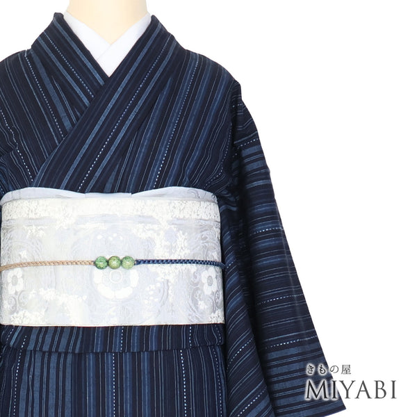 紬 リサイクル 身丈152.2cm 裄63cm 単衣 縞柄 ネイビー Sサイズ お洒落 カジュアル 正絹 広衿 Sランク