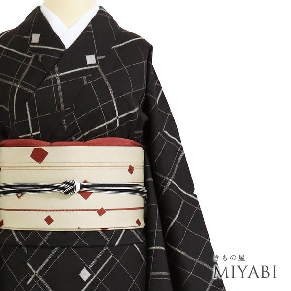 紬 リサイクル 身丈164cm 裄67.6cm 袷 幾何学柄 ブラック Lサイズ カジュアル お洒落 正絹 広衿 Sランク