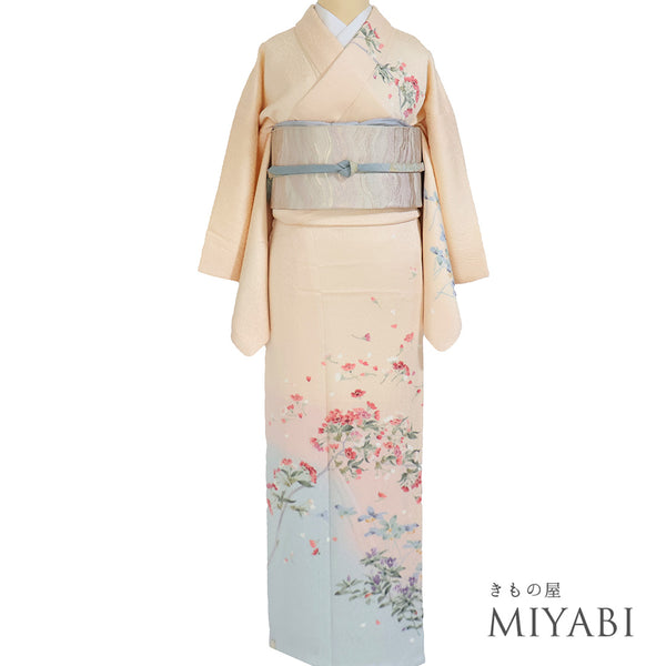 訪問着 リサイクル 身丈159.3cm 裄64.8cm 袷 花柄 地紋 ベージュ Mサイズ セミフォーマル お洒落 正絹 広衿 Sランク
