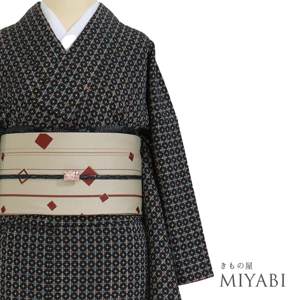 小紋 リサイクル 身丈155.7cm 裄63.2cm 袷 小花柄 ブラック Mサイズ お洒落 カジュアル 正絹 広衿 Sランク