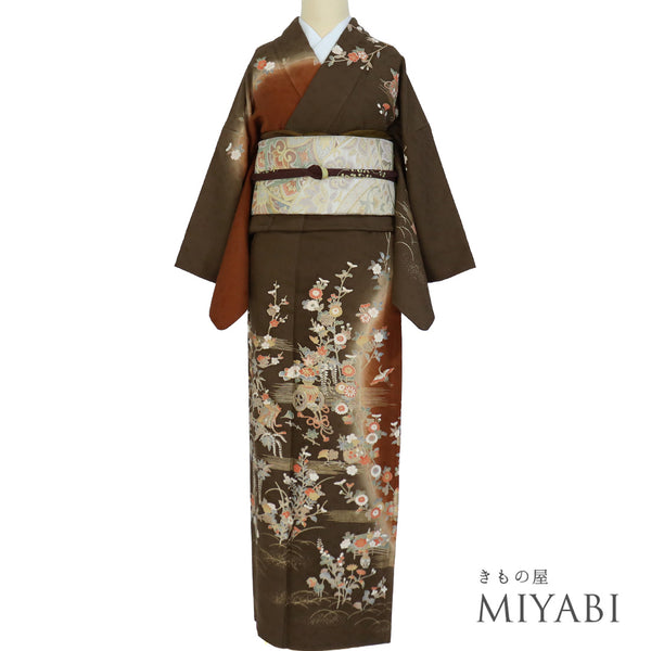 訪問着 リサイクル 身丈158.5cm 裄64.4cm 袷 花車や花籠柄 金駒刺繍 ブラウン Mサイズ セミフォーマル お洒落 正絹 広衿 Sランク