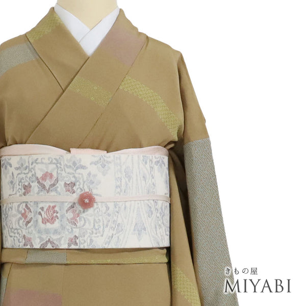 小紋 リサイクル 身丈158.2cm 裄64.4cm 袷 通産省認定 京小紋伝統工芸士 小花柄 型染め ブラウン Mサイズ お洒落 カジュアル 正絹 広衿 Aランク