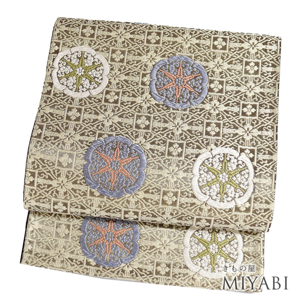 袋帯 リサイクル 帯丈436cm 六通 華紋 唐織 刺繍 ゴールド Mサイズ 正絹 Sランク フォーマル セミフォーマル