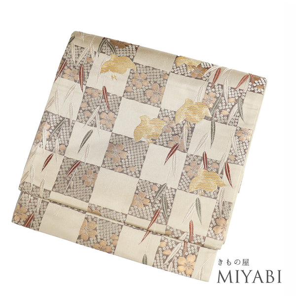京袋帯 リサイクル 帯丈374cm 六通 千鳥や格子柄 桜や草柄 ブラウン Mサイズ 正絹 Sランク お洒落 カジュアル