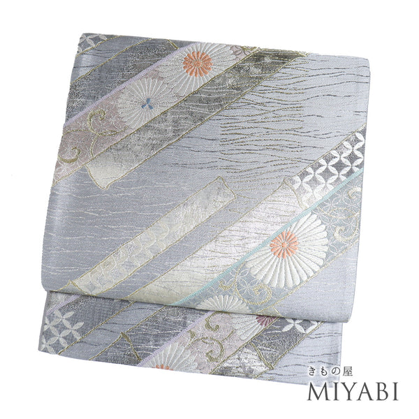 袋帯 リサイクル 帯丈438cm 六通 風姿花伝 竹のいかだ 西陣織 グレー Mサイズ 正絹 新品・未使用品 フォーマル お洒落