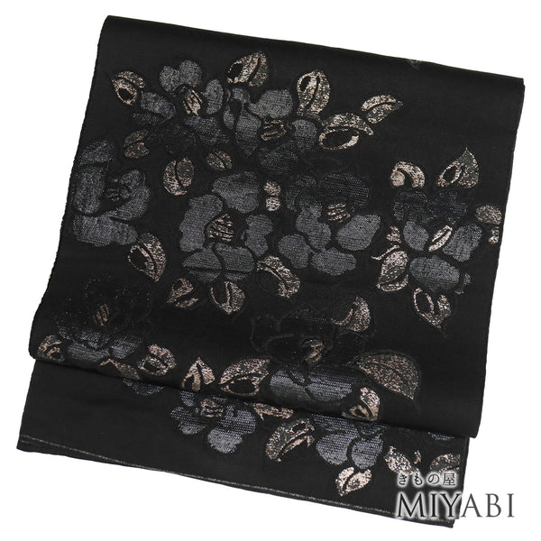京袋帯 リサイクル 帯丈372cm ポイント柄 椿柄 ブラック Mサイズ 正絹 Sランク お洒落 カジュアル